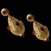 Vintage Retro Palace Hollow Glass Three-dimensional Relief Earrings