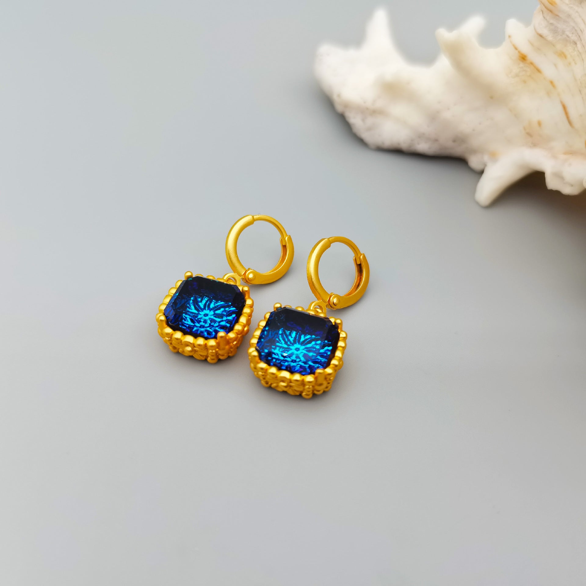 Retro Simple Geometric Sapphire Earrings