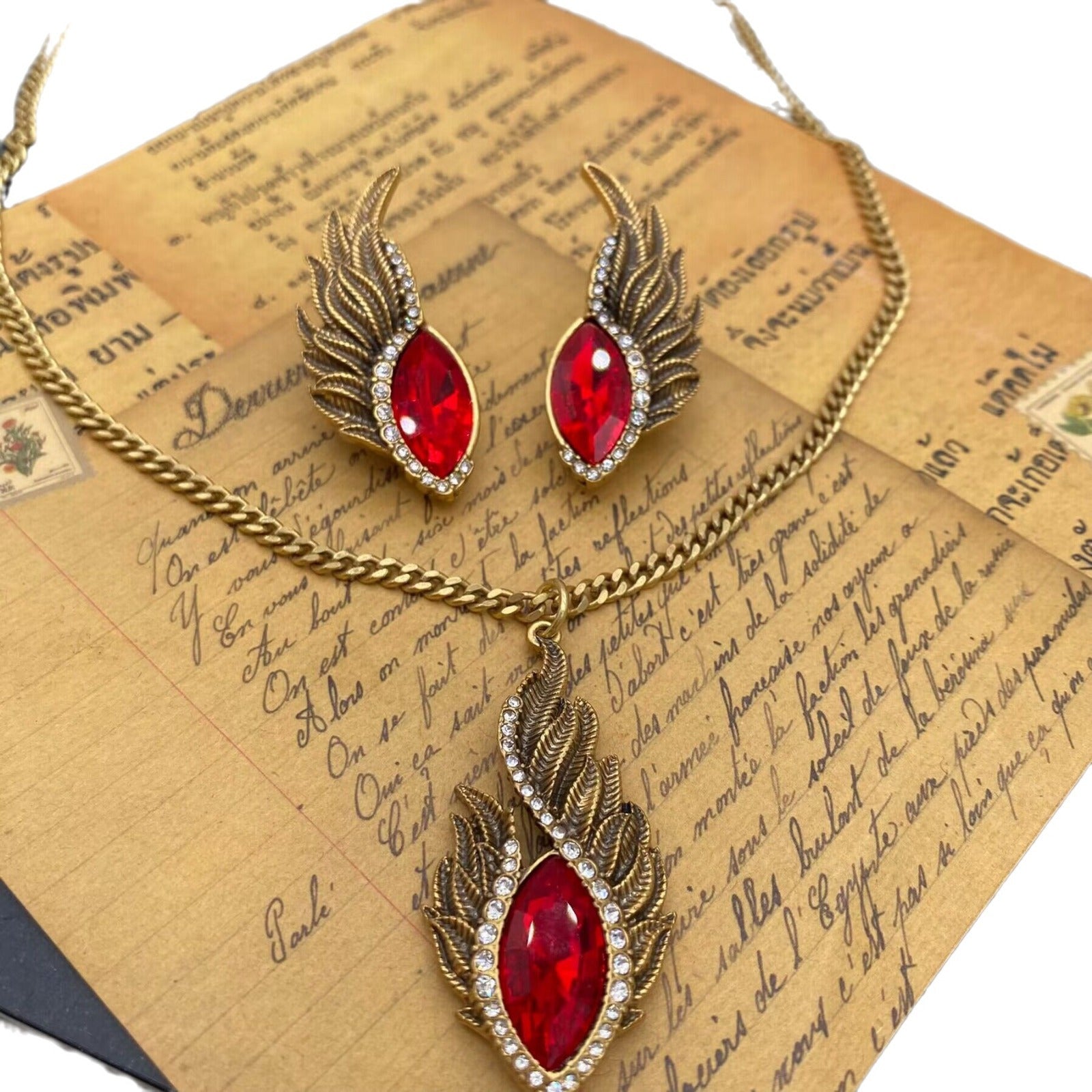 Vintage Retro High-end Design Necklace Earrings Set