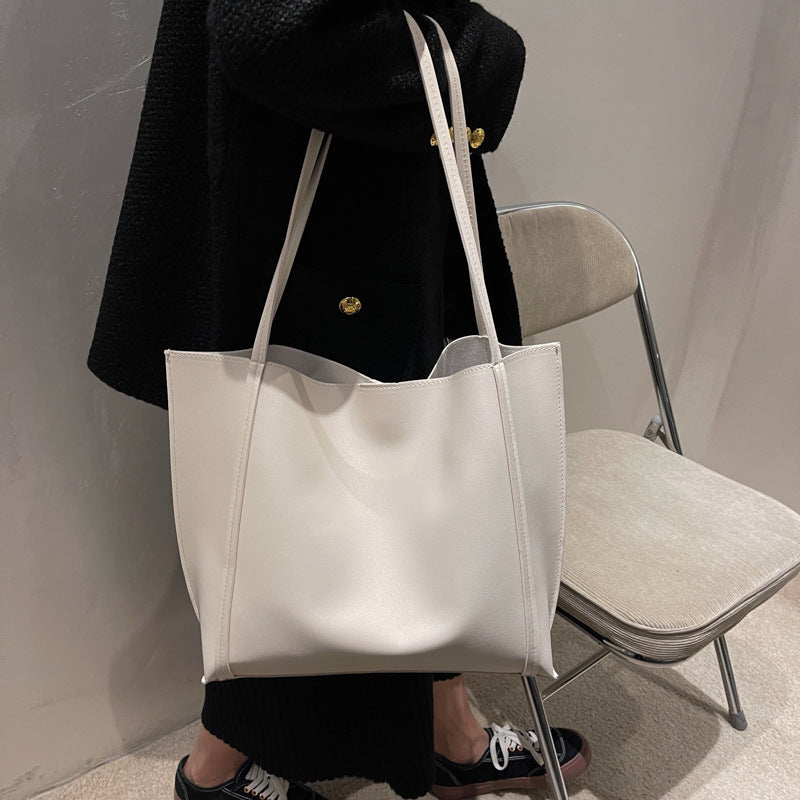 Retro Large Capacity Versatile Shoulder Handbag