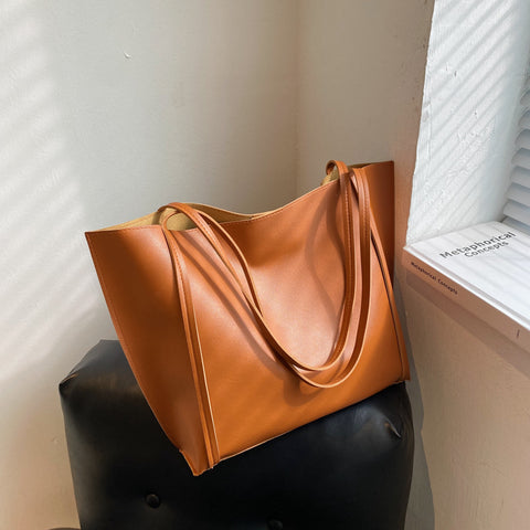 Retro Large Capacity Versatile Shoulder Handbag