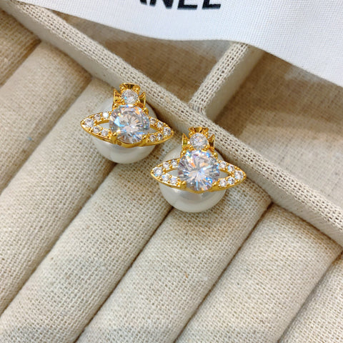 Exquisite Small Light Luxurious Romantic Retro Classic Earrings