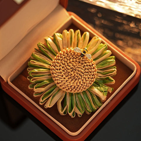 Vintage Bohemian Hand-woven Sunflower Brooch