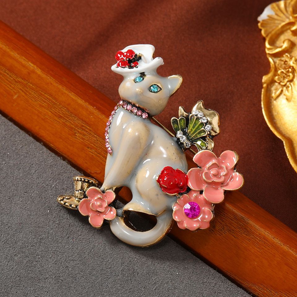 Vintage Oil Painting Craft Flower and Cat Brooch